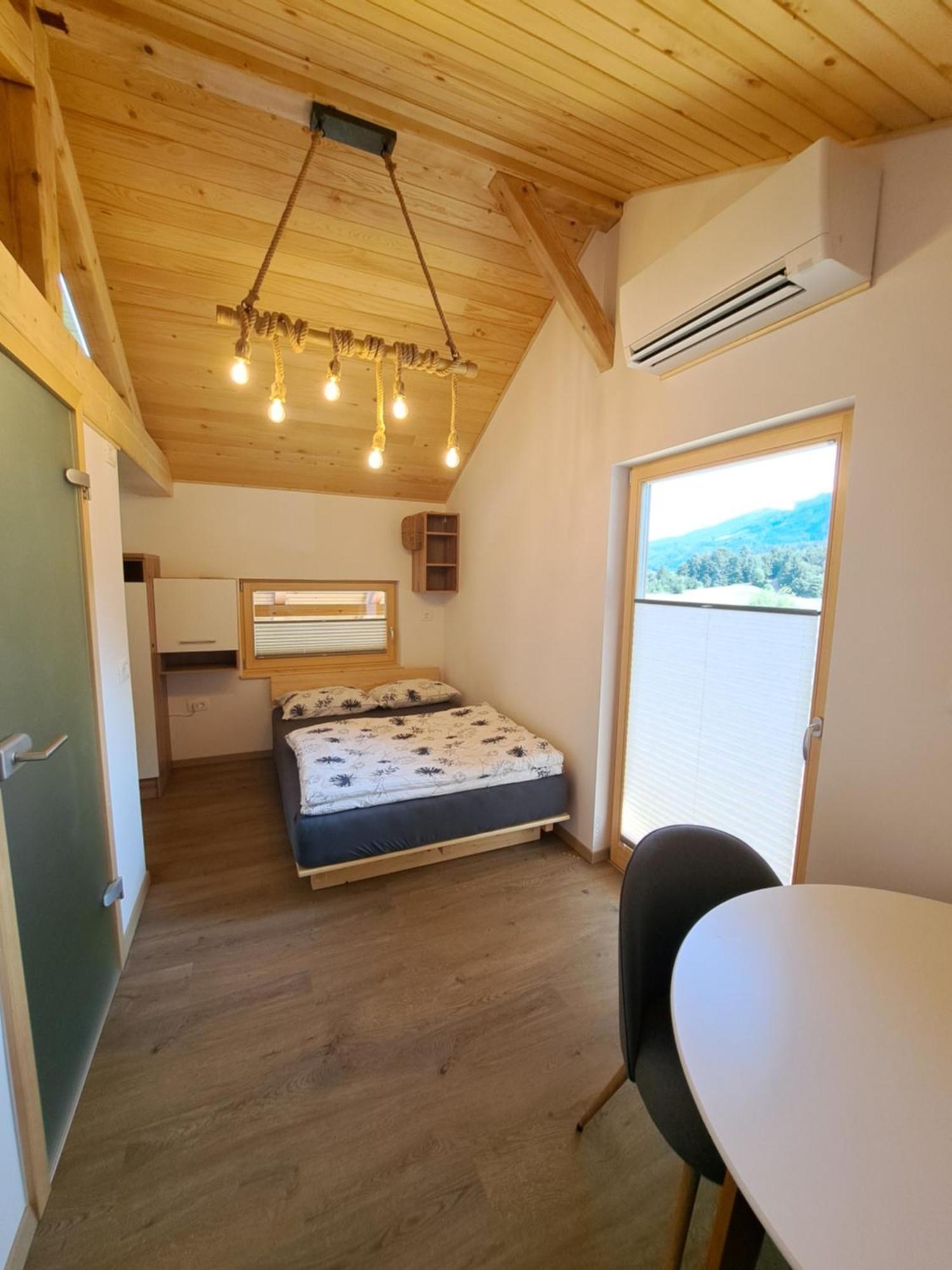 라도블리차 Puzman Farm Glamping 빌라 외부 사진