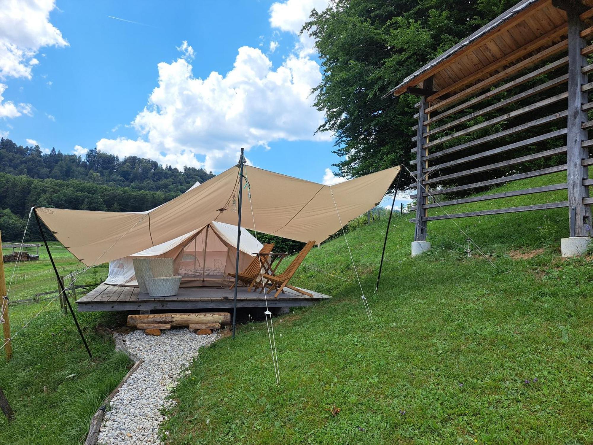 라도블리차 Puzman Farm Glamping 빌라 외부 사진